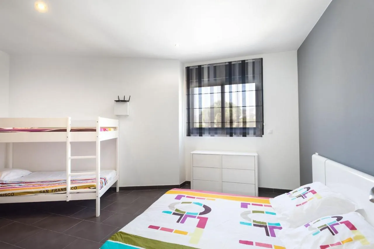 Villa Lloret: Beachside Retreat with Private Pool and Garden Lloret de Mar 0*,