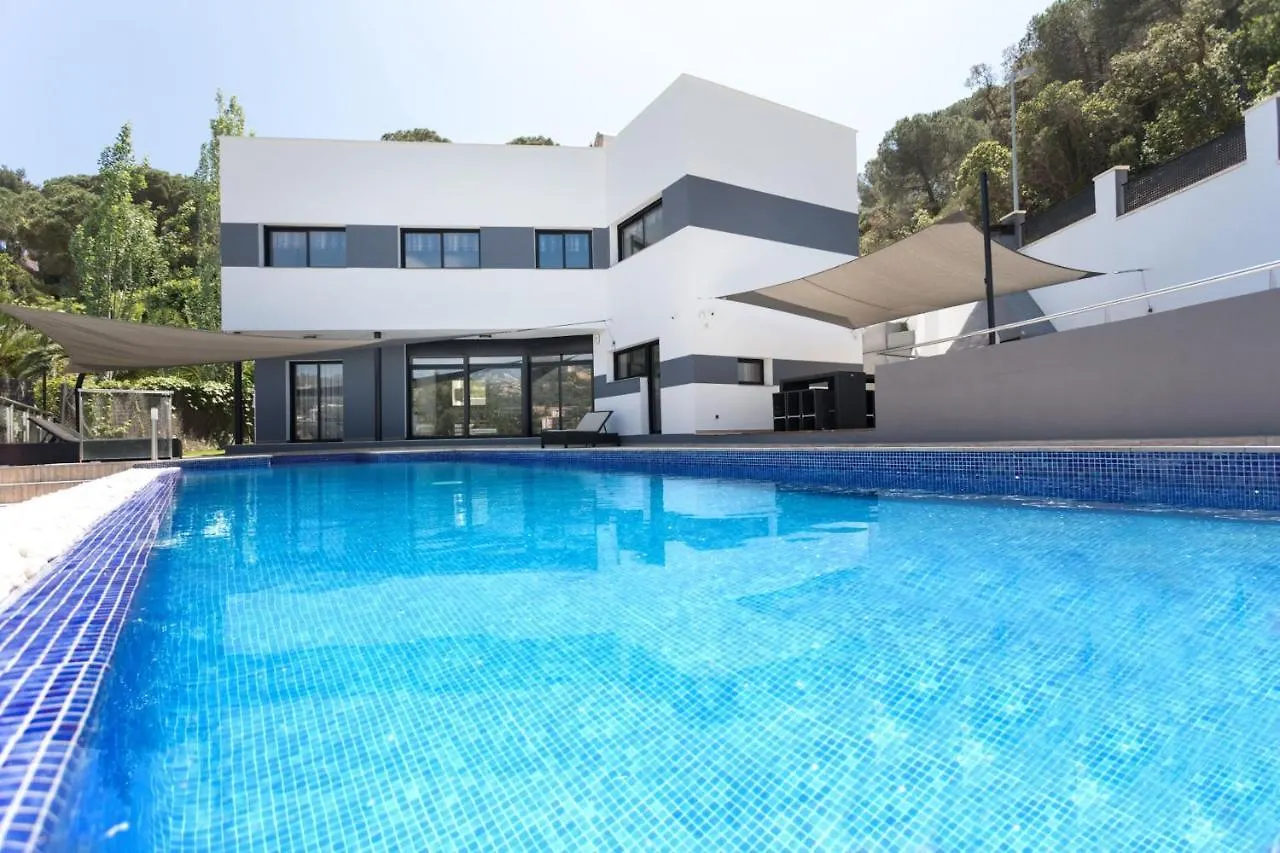 Villa Lloret: Beachside Retreat with Private Pool and Garden Lloret de Mar 0*,  Spain