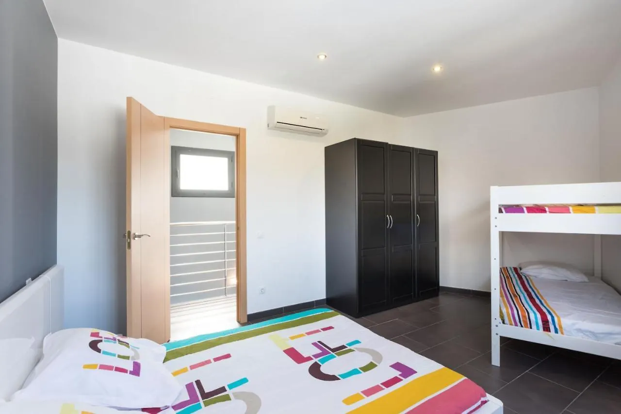 Villa Lloret: Beachside Retreat with Private Pool and Garden Lloret de Mar